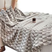 HKM-032403 Cotton Gauze Blanket with European Geometric Design for Summer Comfort