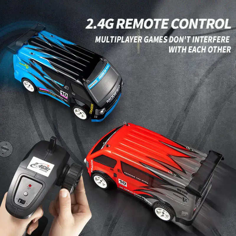 HKM-032979 1/16 Scale Remote Control Drift Car 4WD Electric Vehicle for Indoor and Outdoor Use