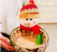 HKM-037779 Cedar Basket Collection: Elk, Snowman, and Elderly Designs in Small and Large Sizes