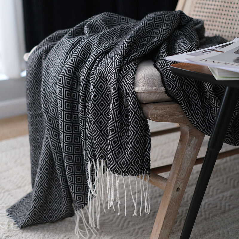 HKM-045075 Nordic Style Geometric Woven Sofa Blanket in Black - 127 x 170 CM Acrylic Material