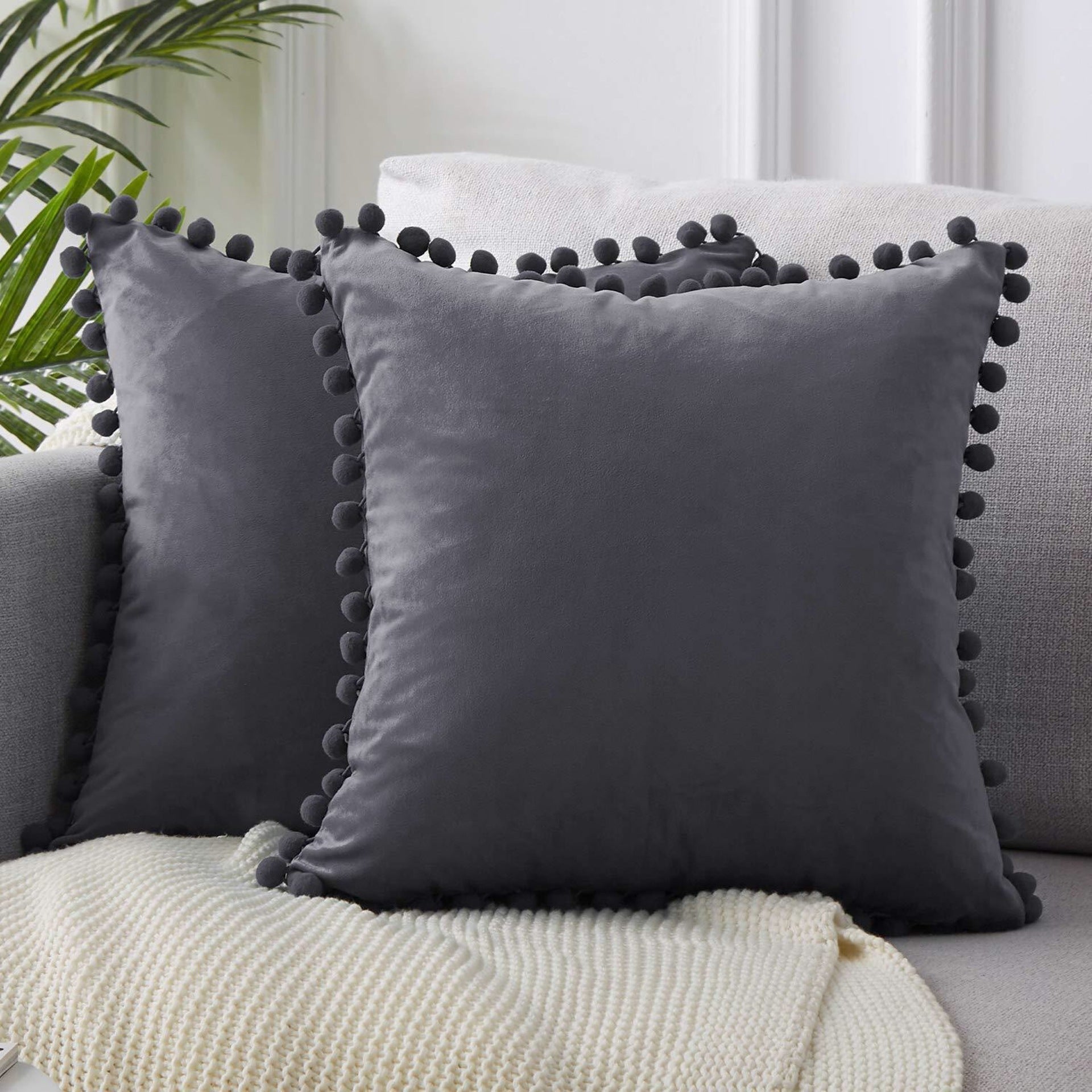 HKM-045459 Solid Color Velvet Ball Ball Lace Cushion Cover - Modern Plush Pillow Cases in Various Sizes and Colors