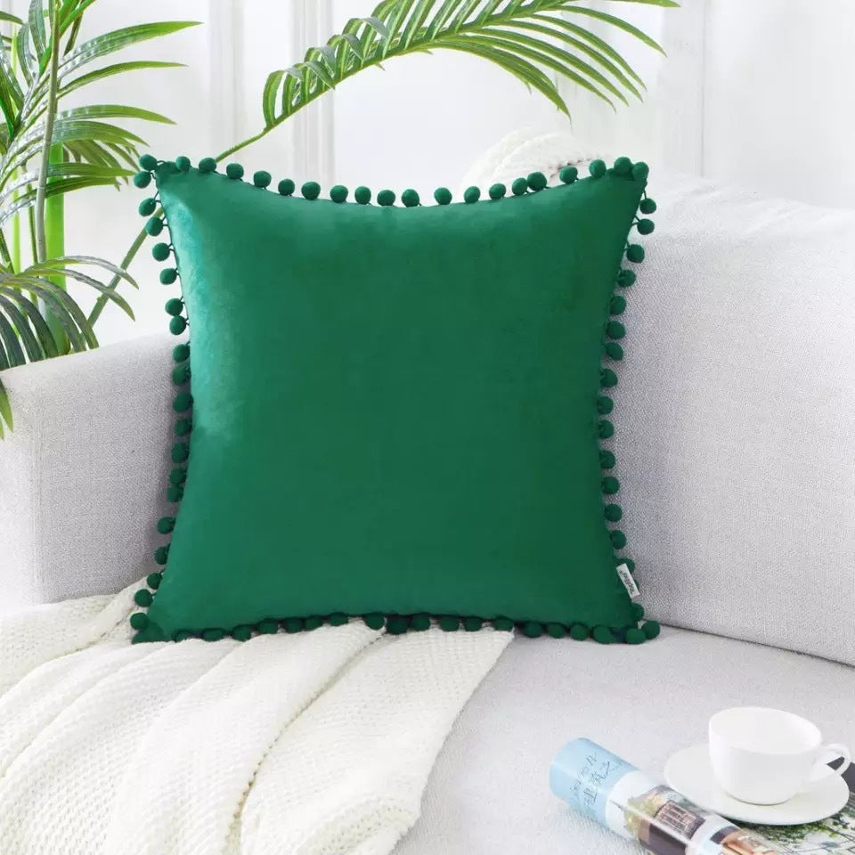 HKM-045459 Solid Color Velvet Ball Ball Lace Cushion Cover - Modern Plush Pillow Cases in Various Sizes and Colors