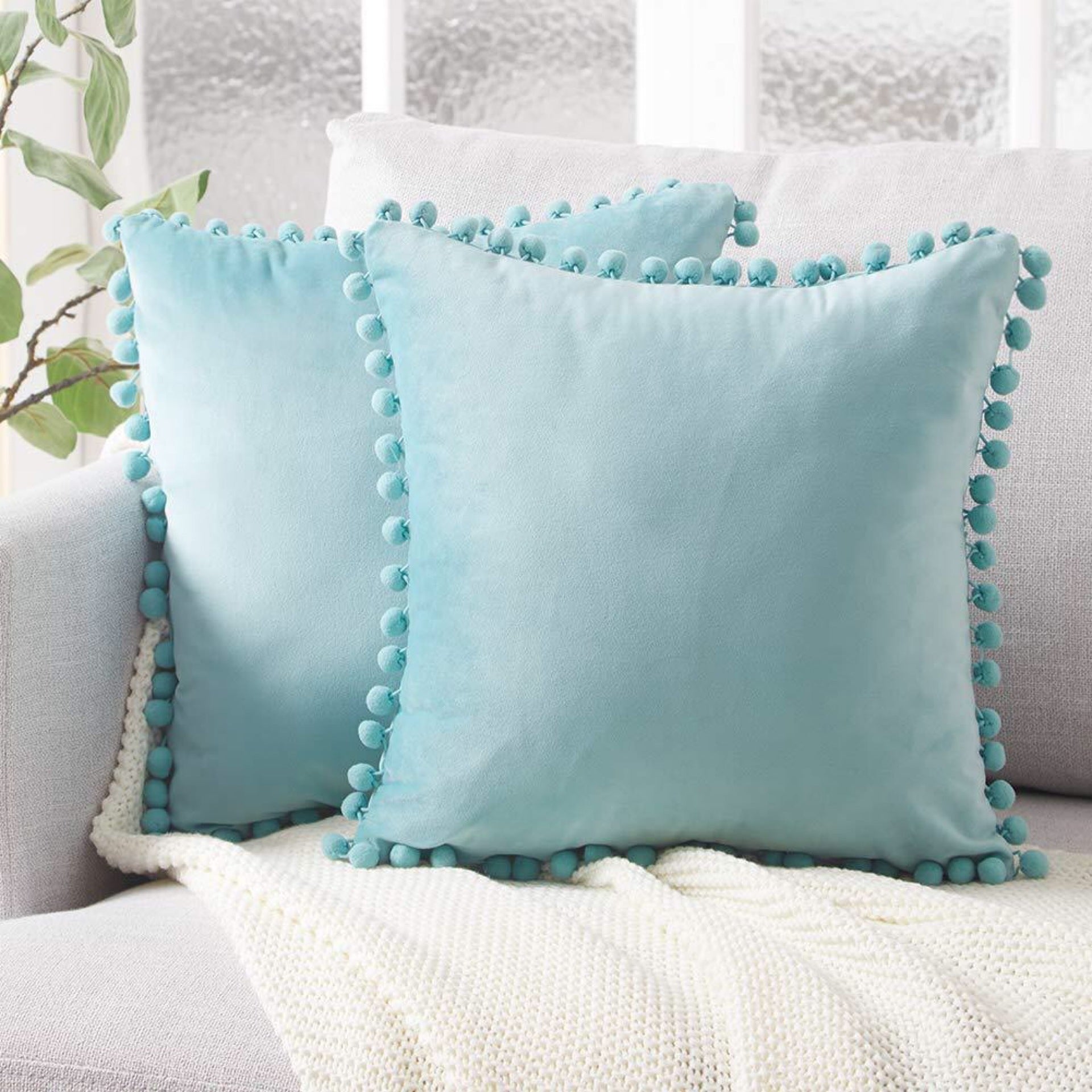 HKM-045459 Solid Color Velvet Ball Ball Lace Cushion Cover - Modern Plush Pillow Cases in Various Sizes and Colors