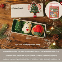 HKM-046355 Christmas Aromatherapy Candle Gift Box - Handmade Soy Wax Scented Candles in Festive Designs