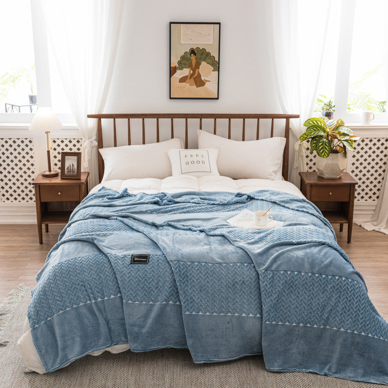 HKM-048851 Milk Velvet Thickened Yarn-Dyed Striped Flannel Blanket for Autumn and Winter
