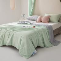 HKM-051667 Machine Washable Ice Silk Summer Quilt - Cool Fiber Antibacterial Filler, INS Style, 150x200cm & 200x230cm Options Available