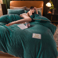 HKM-053139 Milk Velvet Four-Piece Jacquard and Embroidered Velvet Duvet Cover Set in Various Colors