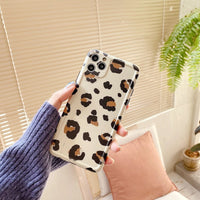HKM-057683 Oil Painting Leopard Print Phone Case for Apple and Huawei, Flexible Back Cover, Korean Style Design