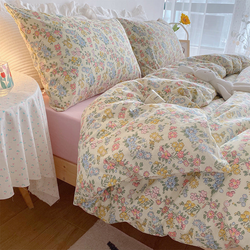 HKM-058579 Floral Print Cotton Bedding Set in Various Sizes with Pillowcases and Quilt Covers