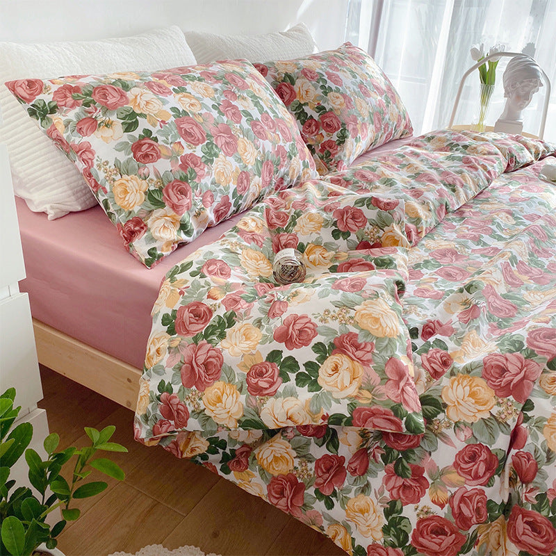 HKM-058579 Floral Print Cotton Bedding Set in Various Sizes with Pillowcases and Quilt Covers