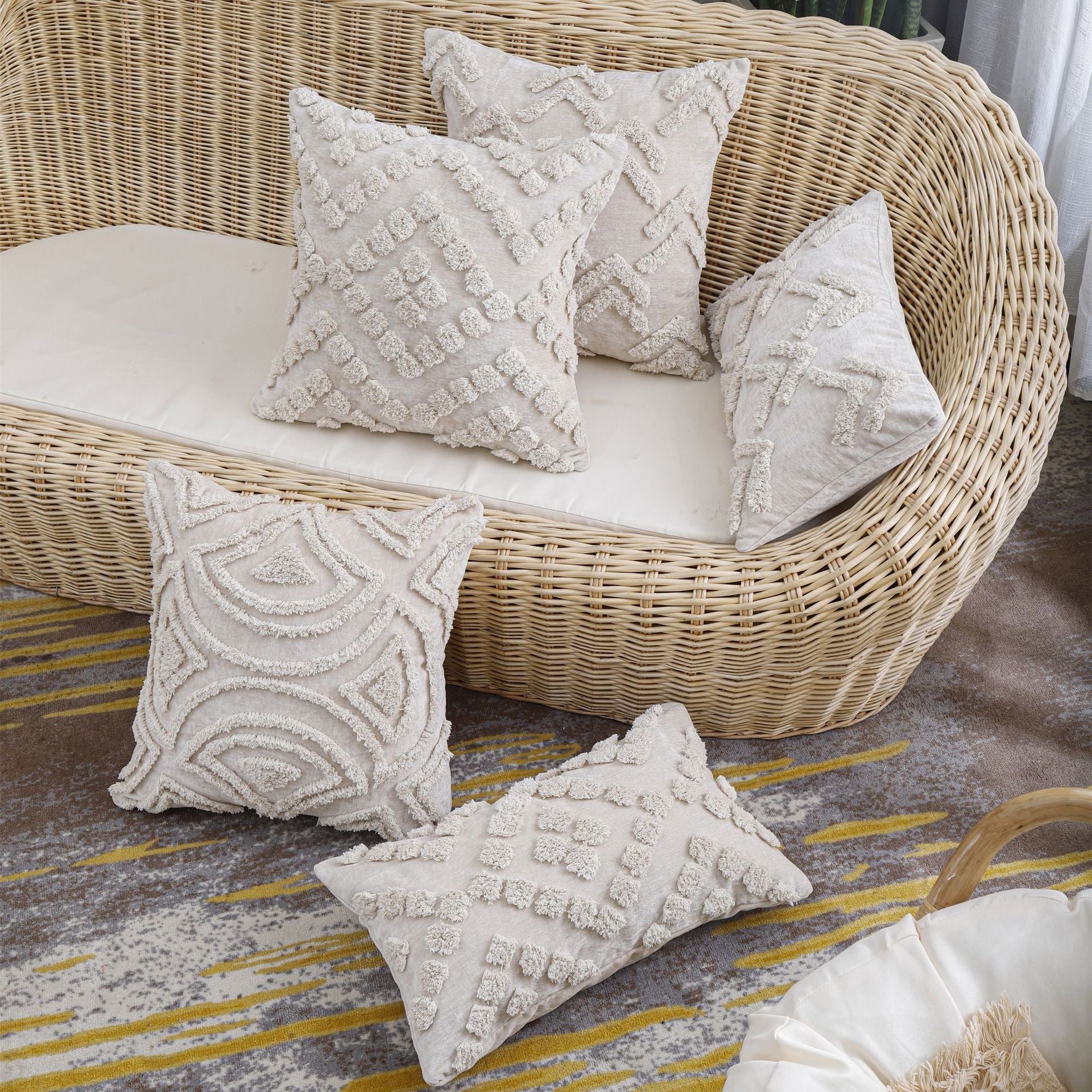 HKM-059795 Geometric Abstract Hand-Tufted Flannelette Pillowcase for Modern Decor