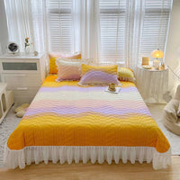 HKM-060051 Three-Piece Floral Cotton Lace Embroidery Quilted Bed Cover Set