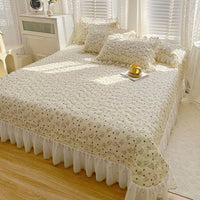 HKM-060051 Three-Piece Floral Cotton Lace Embroidery Quilted Bed Cover Set