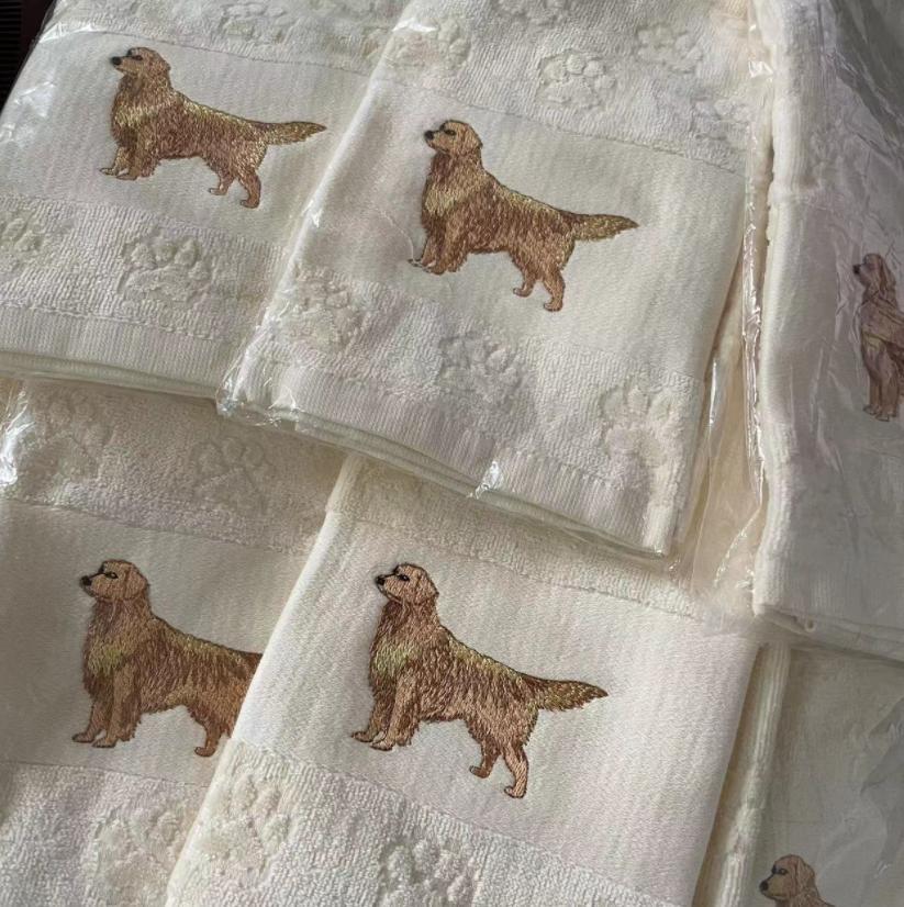 HKM-060307 Cotton Dog Embroidery Water Absorbent Towel, Soft and Comfortable 62cm x 40cm