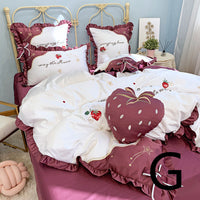 HKM-061715 Cotton Strawberry Embroidery Four-Piece Duvet Cover Bedding Set