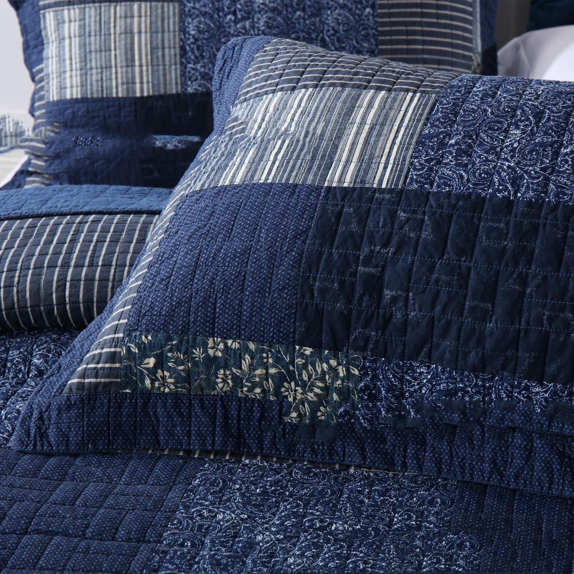 HKM-063507 Pure Cotton Plant and Flower Pattern Summer Duvet Set - 3-Piece Bedding Ensemble 230x250cm/250x270cm