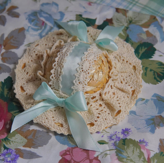 HKM-065491 Elegant Straw Pet Hat for Dogs and Cats - Princess Style Headdress with Silk and Satin Accents in Various Colors