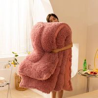 HKM-067411 Double-Sided Velvet Winter Quilt - Soft Fleece Mink & Crystal Velvet, Thickened Warm Blanket for Cozy Comfort
