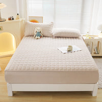 HKM-067795 Quilted Waterproof Fitted Sheet and Duvet Cover Set with Pillowcases - Available in Multiple Sizes