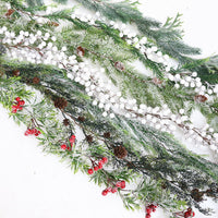 HKM-069075 Creative Snowflake Pine Branch Decoration with Red Fruit Ornaments