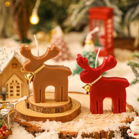 HKM-071379 Christmas Elk Animal-Shaped Aromatherapy Candle in Red and Coffee Colors