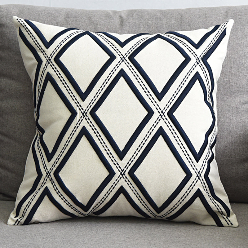 HKM-072467 Geometric Embroidered Cotton and Linen Pillowcase 50x50cm