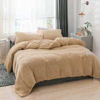 HKM-073235 Double-Sided Coral Lamb Wool 4-Piece Modern Bedding Set, Suitable for 1.5m Bed with 200x230cm Quilt