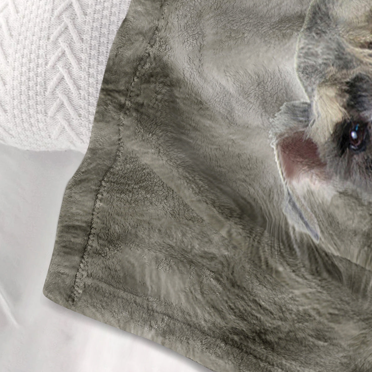 HKM-073555 Cozy Flannel Throw Blanket - Soft, Warm, Multifunctional, 75x100cm for Couch, Bed, Office