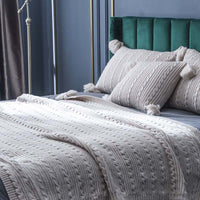 HKM-074387 Cozy Casual Acrylic Knitted Blanket and Pillowcase Set - Perfect for Spring and Autumn