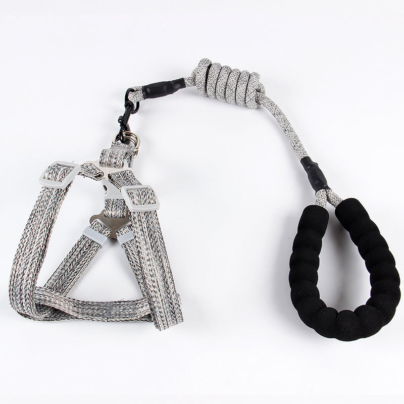HKM-075731 Nylon Pet Leash with Adjustable Chest Strap and Comfortable EVA Handle