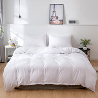 HKM-075859 Solid Color Velvet Three-Piece Bedding Set in White and Pink for 1.8*2.2m Beds