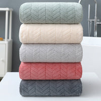 HKM-076115 Coral Fleece Bath Towel - Soft, Absorbent, Thickened for Comfort