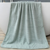 HKM-076115 Coral Fleece Bath Towel - Soft, Absorbent, Thickened for Comfort