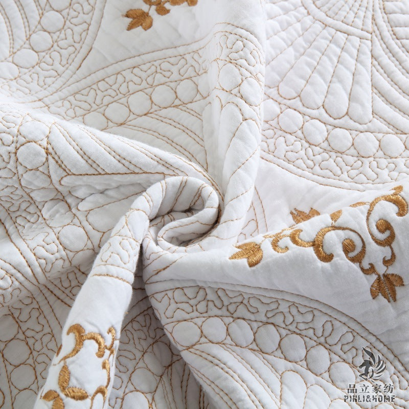 HKM-078995 European-Style Double Thick Cotton Embroidery Bed Cover Set with Pillowcases - Solid Color 3-Piece Set