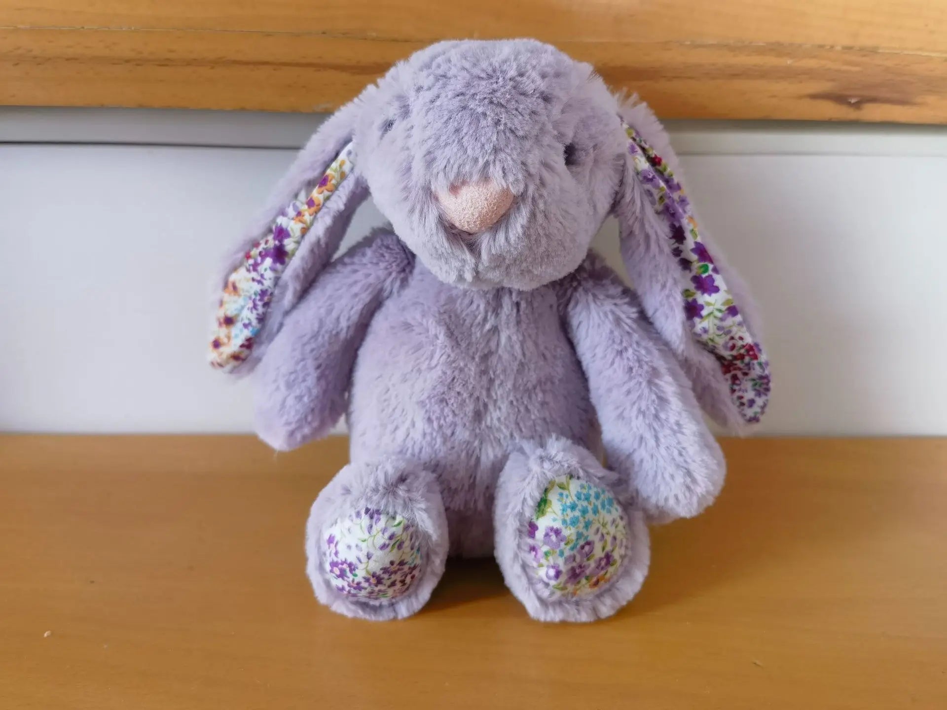 HKM-082131 Kawaii Plush Easter Rabbit Doll - Fluffy Bunny with Long Ears, Perfect for Kids and Gifts
