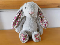 HKM-082131 Kawaii Plush Easter Rabbit Doll - Fluffy Bunny with Long Ears, Perfect for Kids and Gifts