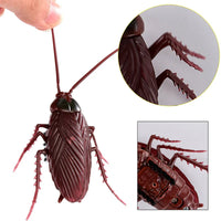 HKM-085331 Electric Lifelike Crawling Cockroach Prank Toy for Kids and Pets - Realistic Simulation Sound and Movement