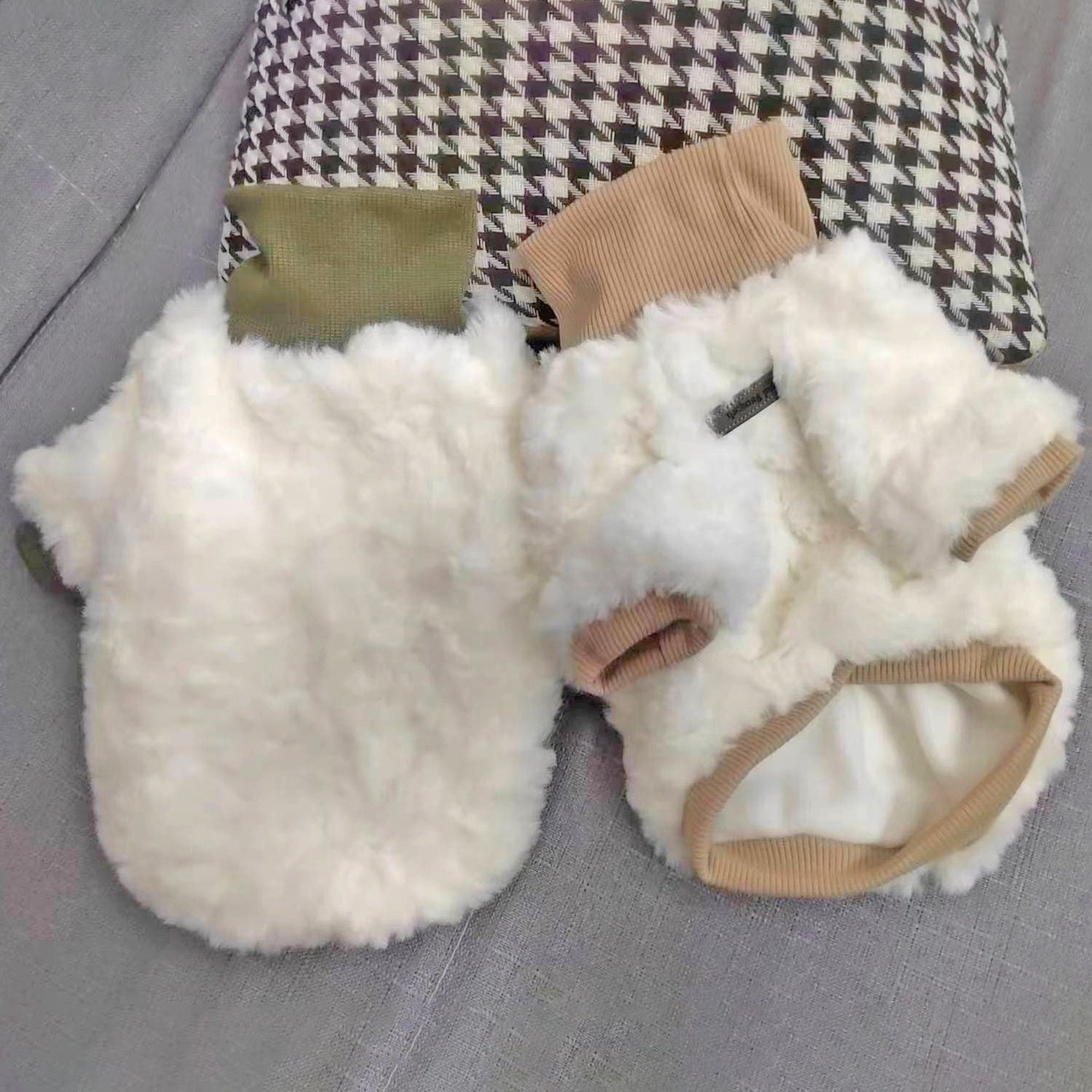 HKM-087571 Warm Plush Cotton-Padded Turtleneck Coat for Small and Medium Dogs