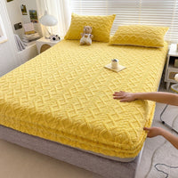 HKM-088211 Nordic Style Solid Color Geometric Milk Fiber Bed Sheet Set - 3 Piece