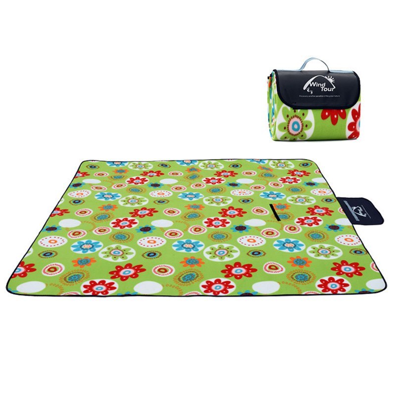 HKM-089747 Waterproof Picnic Blanket Mat for Outdoor Activities, Soft Polar Fleece and Aluminum Foil, Portable and Moistureproof, 2x1.5m Size