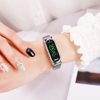 HKM-091859 Fashion Touch Screen Magnetic Mesh Couples Watch with Waterproof Design