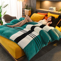 HKM-095635 Thickened Striped French Velvet Sheet Set for Autumn and Winter, 4-Piece Bedding Collection