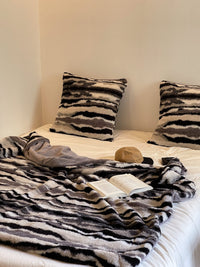 HKM-099411 Tie-Dyed Zebra Stripes Nap Blanket - Black and Beige, Modern Polyester Fiber, 150x200 cm & 100x150 cm Options