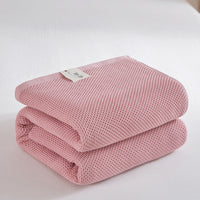 HKM-099667 Cotton Honeycomb Towel Quilt Blanket for Summer, Solid Color Gauze Design