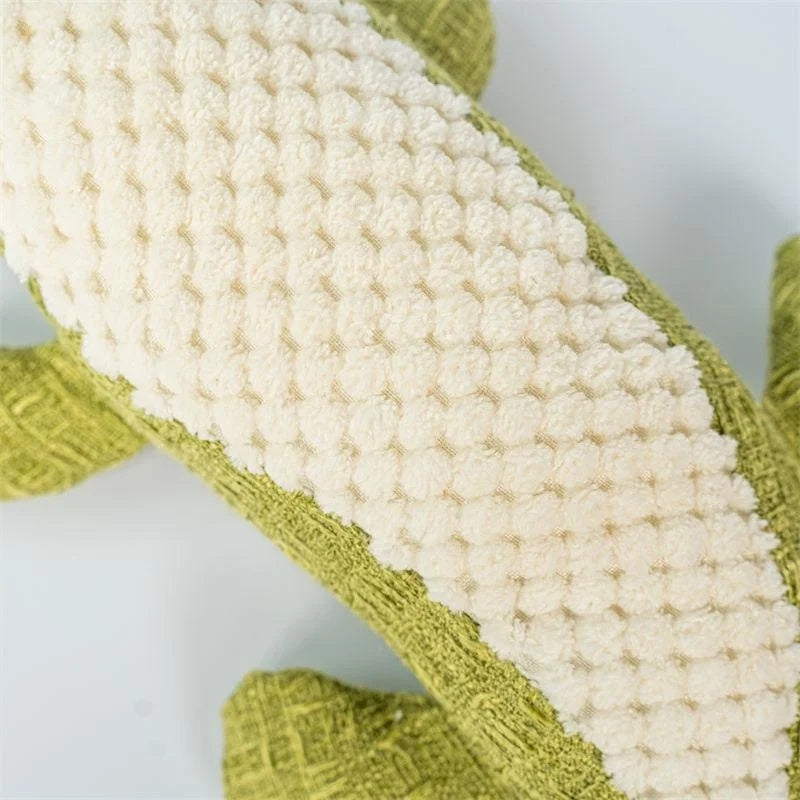 HKM-101587 Plush Corn Grid Toy for Cats and Dogs with Biting Sound for Teething and Boredom Relief