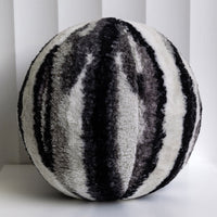 HKM-102355 Stylish Ins-Style Plush Round Pillow in Solid Colors - Soft and Cozy 30cm