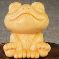 HKM-110547 Smiling Frog Bamboo Carving Ornament - Cute 5cm Décor for Gifts and Collectibles