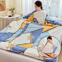 HKM-111571 Cartoon Anime Sleeved Quilt for Students with Pillow - Modern Simple Design