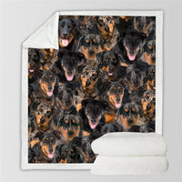 HKM-114067 Modern Printed Flannel Blanket for Pets - Multiple Sizes Available (120x150CM, 150x200CM)