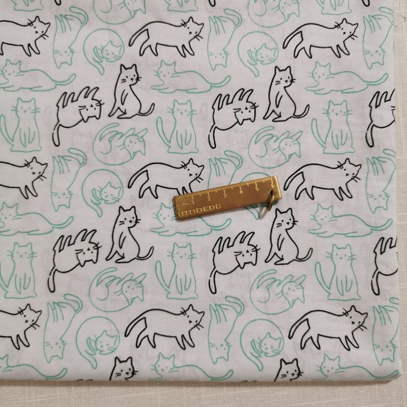 HKM-114899 Decorative Pure Cotton Fabric for Patchwork, Bags and Home Design - Floral and Plant Patterns